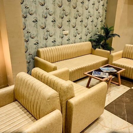 Hotel Maa Bhagwati Palace Khandwa Esterno foto